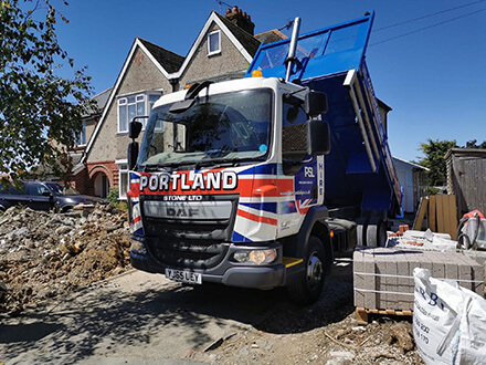 Portland Stone DAF 7.5 tonne Mini Tipper
